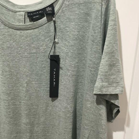 Tahari Eucalyptus Back Button short sleeve High Low Hem Tunic - Picture 4 of 10